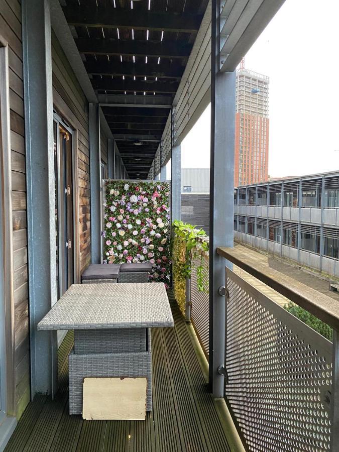 Celaka Birmingham Central Apartment, Free Indoor Parking Exterior photo